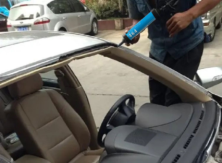 Polyurethane automotive windshield adhesive application